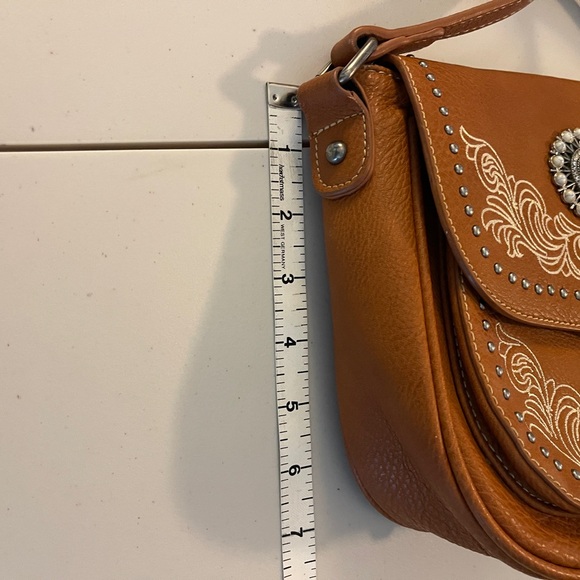 Montana West Embellished Western Crossbody bag Women's Brown - Picture 14 of 16